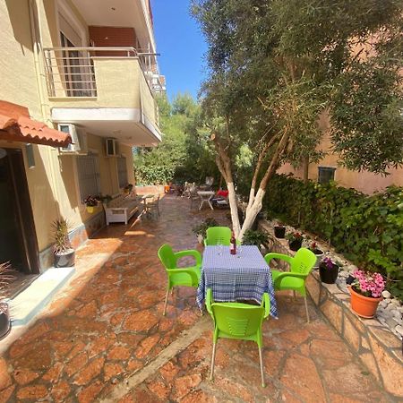 Olive Tree Apartment Sarandë Exterior foto