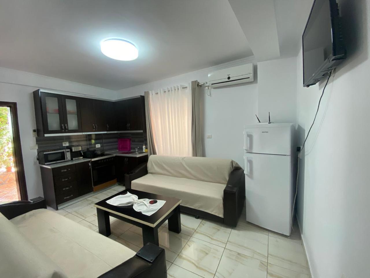 Olive Tree Apartment Sarandë Exterior foto