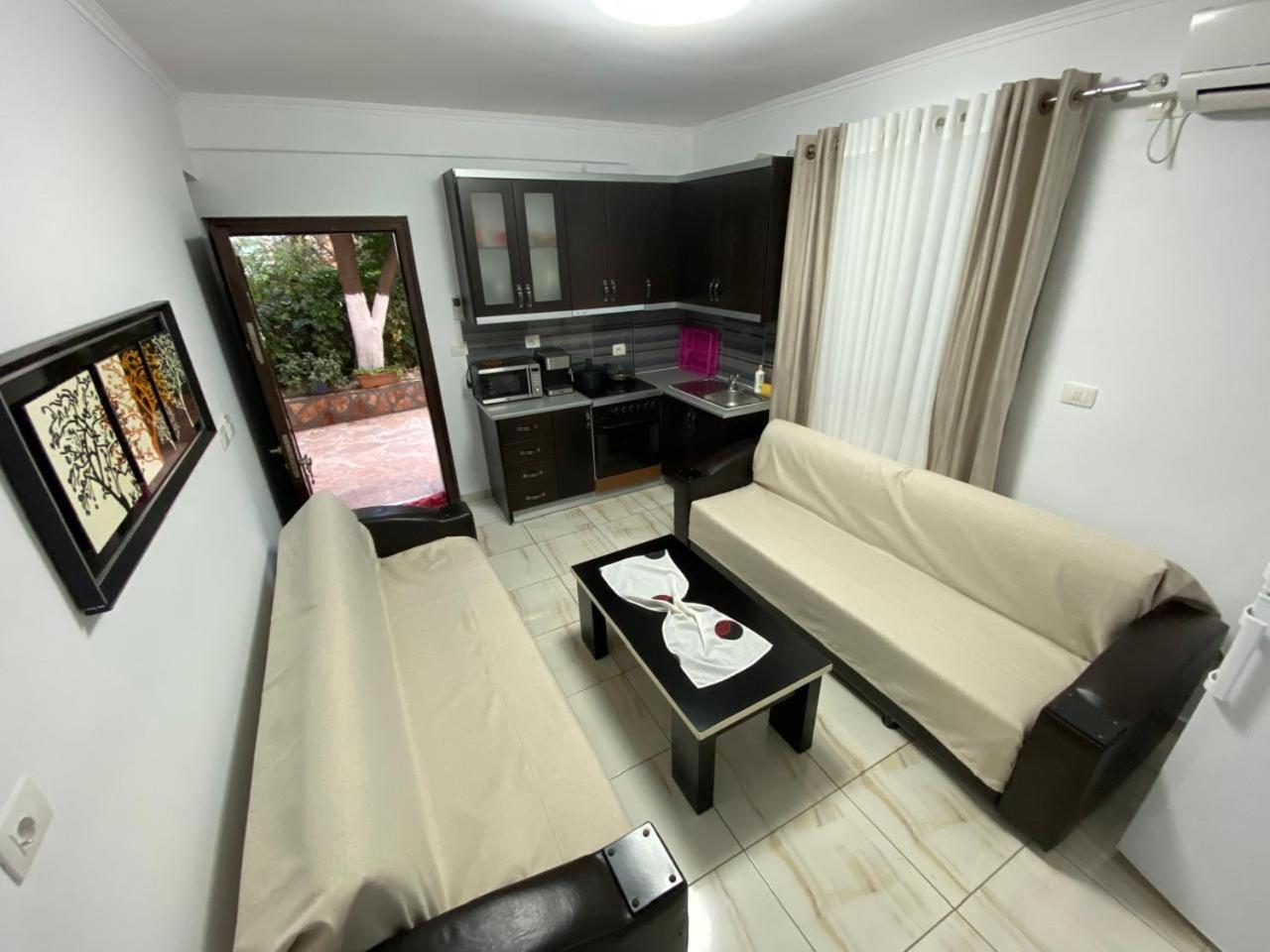Olive Tree Apartment Sarandë Exterior foto